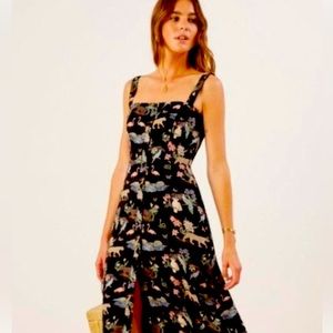 Reformation, Persimmon Dress in Brasilia. Worn once, in excellent condition.